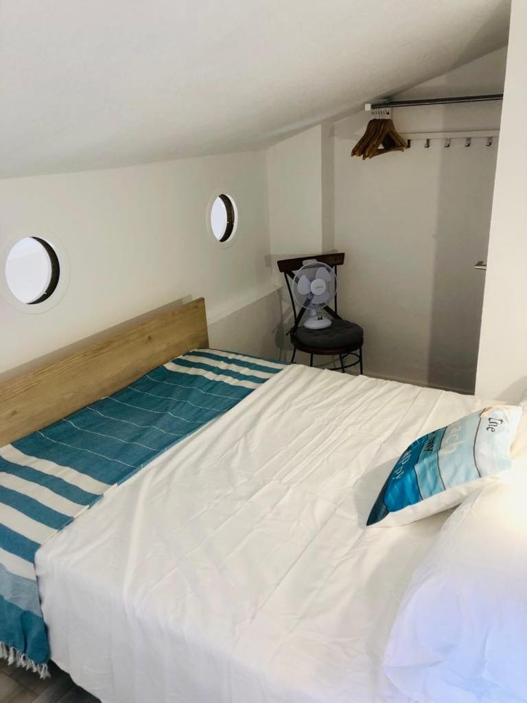 Stylish Studio Close To Beach In Residence With Pool Narbona Zewnętrze zdjęcie